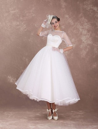 Vintage Short Wedding Dress A-line Satin Lace Bridal Gown with Lining Vestido De Novia Modern Satin Mermaid Bow Satin Court Train Sleeves Princess White Bridal Gown