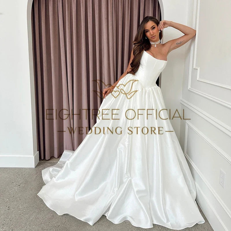 White A-Line Wedding Dresses Strapless Sleeveless Sweep Train Bridal Dress Formal Wedding Ball Prom Gowns Customized