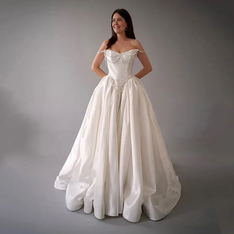 White A-Line Wedding Dresses Sweetheart Sleeveless Pearls Satin Bridal Dress Formal Wedding Ball Prom Gowns Customized